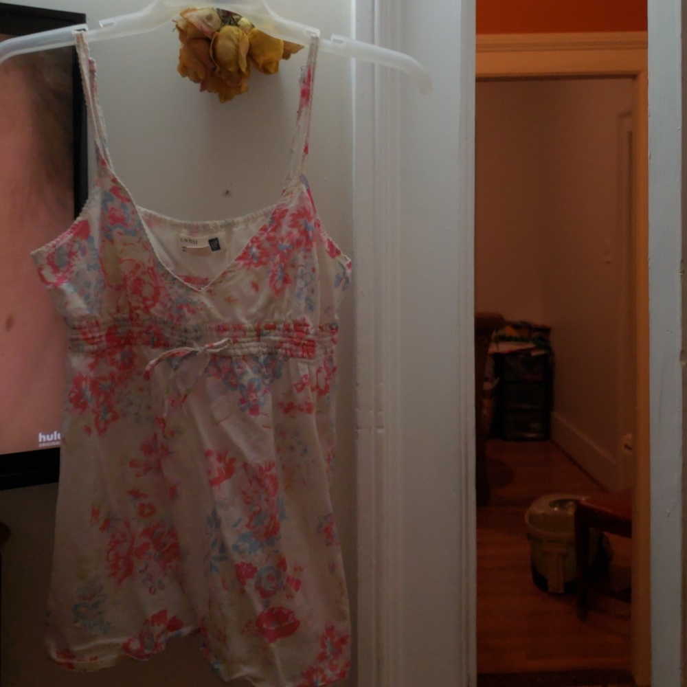 Gap camisole